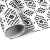 Ethisches geometrisches Schwarzweißmuster Geschenkpapier (Rolleneckpunkt)