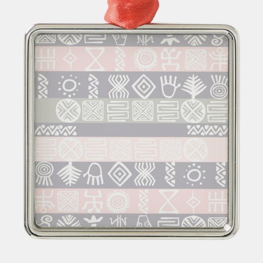 Ethnic African Boho Design Ornament Aus Metall (Vorne)