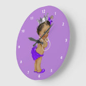 Ethnic Baby Princess and Pearls Lila Große Wanduhr (Winkel)
