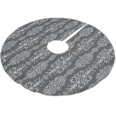 Ethnic Boho Chic: Nahtloses Stammesdesign Polyester Weihnachtsbaumdecke (Schrägansicht)