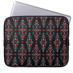 Ethnic Boho Tiles: Vintages nahtloses Muster Laptopschutzhülle