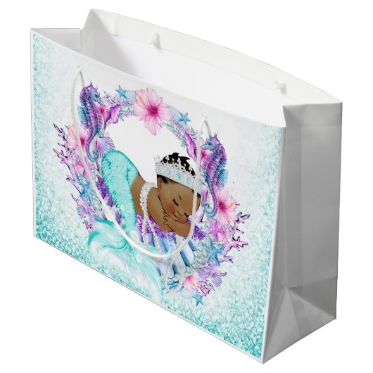 Ethnic Mermaid Baby Shower Große Geschenktüte (Rückseite Schrägansicht)