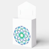 Ethnisch floral Mandala. Geschenkschachtel (Geöffnet)