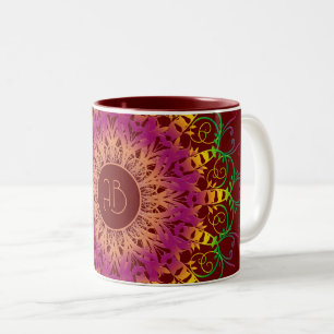 Ethnisch florale Multicolor mandala. Zweifarbige Tasse