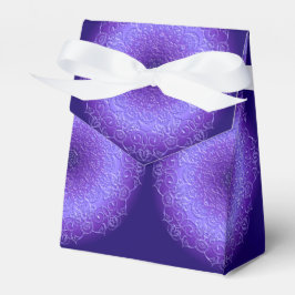 Ethnische Blumenmandala. Geschenkschachtel