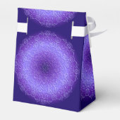 Ethnische Blumenmandala. Geschenkschachtel (Rückseite)