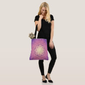 Ethnische BlumenMandala Tasche (Am Model)