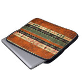 Ethnische Boho Grunge, farbenfrohe Muster. Laptopschutzhülle (Vorne Knopf)