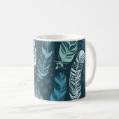 Ethnische Federn: farbenfrohes, nahtloses Muster. Kaffeetasse (VorderseiteRechts)