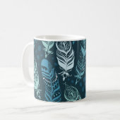 Ethnische Federn: farbenfrohes, nahtloses Muster. Kaffeetasse (Vorderseite Links)