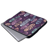 Ethnische Federn nahtlos Muster. Laptopschutzhülle (Vorne Knopf)