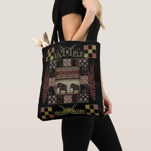 Ethnische Flickenteppiche in Indien Tasche (Von Nahem)