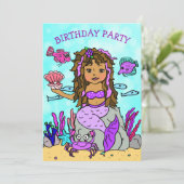 Ethnische Meerjungfrau unter der Geburtstagspartei Einladung (Stehend Vorderseite)