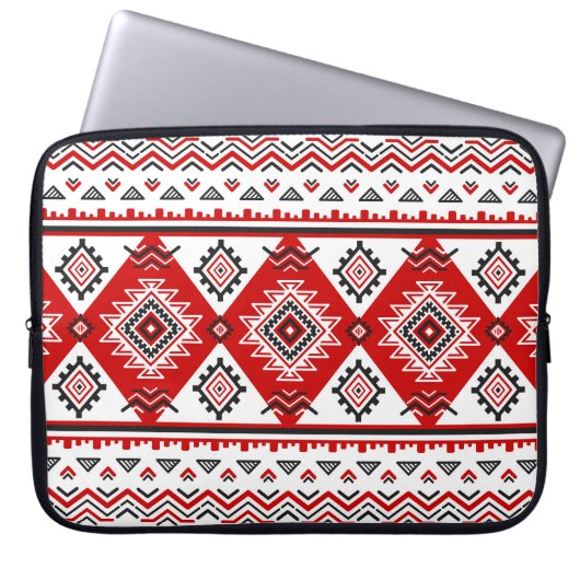 Ethnische Schwarz-weiße rote, ukrainische Motive. Laptopschutzhülle (Vorderseite)