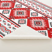 Ethnische Schwarz-weiße rote, ukrainische Motive. Sherpadecke (3/4)