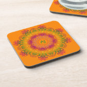 Ethnischer Mandala Monogram.Orange Hintergrund. Getränkeuntersetzer (Linke Seite)