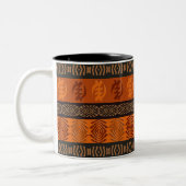 Ethnisches afrikanisches Muster mit Adinkra Zweifarbige Tasse (Links)