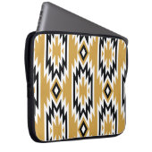 Ethnisches Boho: Vintages geometrisches Muster. Laptopschutzhülle (Vorne Rechts)