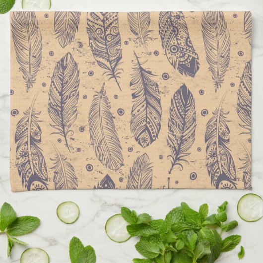 Ethnisches Feder-Kontur-Muster Handtuch (Gefaltet)
