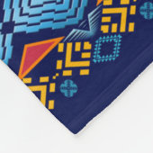 ethnisches geometrisches Muster. Monogramm. Name Fleecedecke (Ecke)