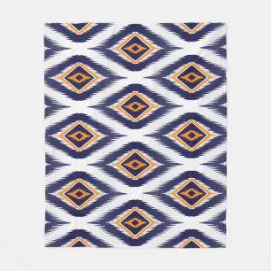 Ethnisches Stammesmotiv: Ikat-Muster. Fleecedecke