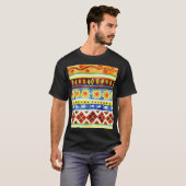 Ethnisches Wasserfarbmuster mit Handfarbe T-Shirt (Vorne ganz)