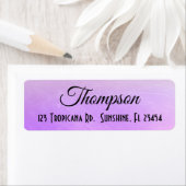 Etikett der Lila Rücksendeadresse für den personal (Insitu)