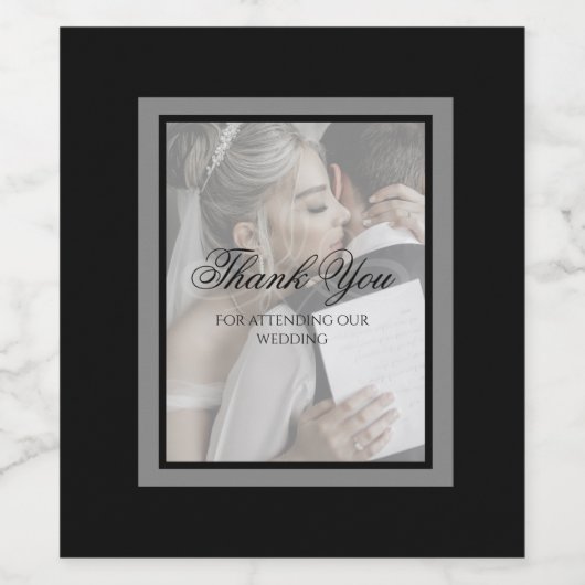 Etikett für Schwarzweiß (Einzelnes Label)