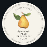 Etikett für Vintage Birnenstopfe Runder Aufkleber<br><div class="desc">Personalisierte handgemalte Aquarellfarbe Vintager Stil Pear-Konfitüre auf weißem Hintergrund. Ideal für Zuhause-Konserven und Geschenkgutscheine. Füllen Sie Ihre Informationen auf Etikett aus und genießen Sie.</div>