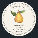 Etikett für Vintage Birnenstopfe Runder Aufkleber<br><div class="desc">Personalisierte handgemalte Aquarellfarbe Vintager Stil Pear-Konfitüre auf weißem Hintergrund. Ideal für Zuhause-Konserven und Geschenkgutscheine. Füllen Sie Ihre Informationen auf Etikett aus und genießen Sie.</div>
