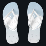 Etwas Blau. Badesandalen<br><div class="desc">Etwas Altes,  etwas Neues,  etwas geliehen,  etwas Blau. Wenn Sie bereit sind,  Ihre Heelse gegen etwas Komischeres zu tauschen,  können diese Flip-Flops einfach den Trick machen!</div>