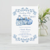 Etwas Blau bevor ich Boo Pumpkin Brautparty Einladung (Stehend Vorderseite)