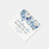 Etwas Blau bevor wir Blumenpaare Dusche machen Serviette (Ecke)