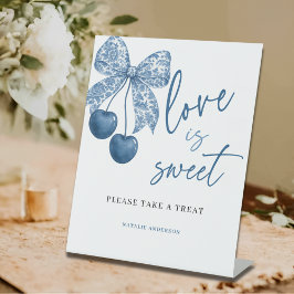 Etwas Blaues Love is Sweet Brautparty-Geschenke Sockelschild