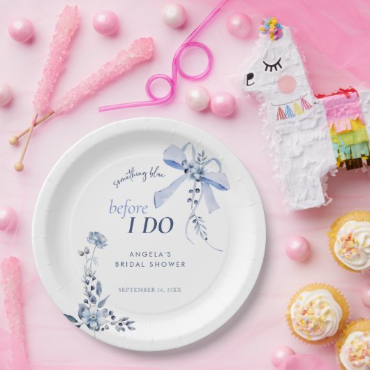 Etwas Blue Floral Bow Brautparty Pappteller (Party)