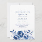 Etwas Blue Floral Brautparty Einladung (Vorderseite)