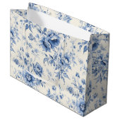 Etwas Blue Floral French Toile Chinoiserie Große Geschenktüte (Vorderseite Schrägansicht)