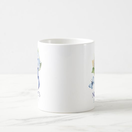 Etwas Blue Hydrangea Custom Brautparty Kaffeetasse (Mittel)