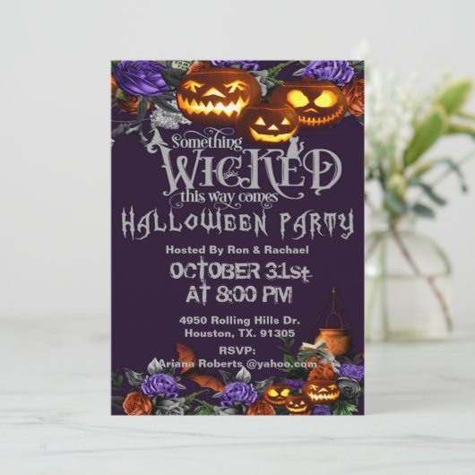 Etwas, das so geknackt wird, kommt zu einem erwach einladung (Stehend Vorderseite)