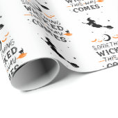 Etwas, das so geknackt wird, kommt zum Geschenk Geschenkpapier (Rolleneckpunkt)