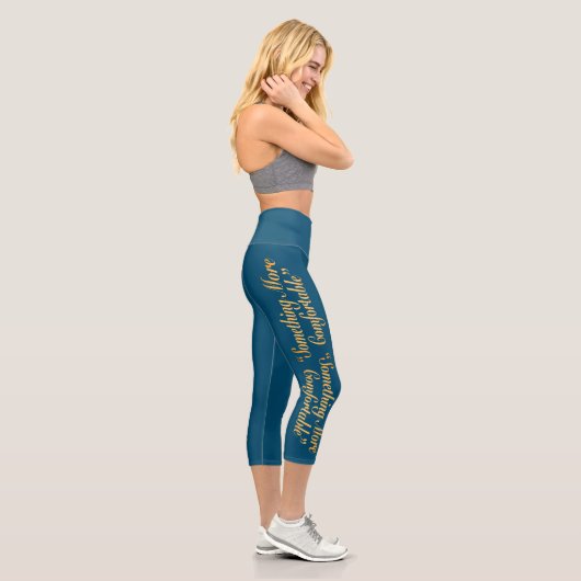 Etwas komfortableres Aquamarines BG Capri Leggings (Rechts)