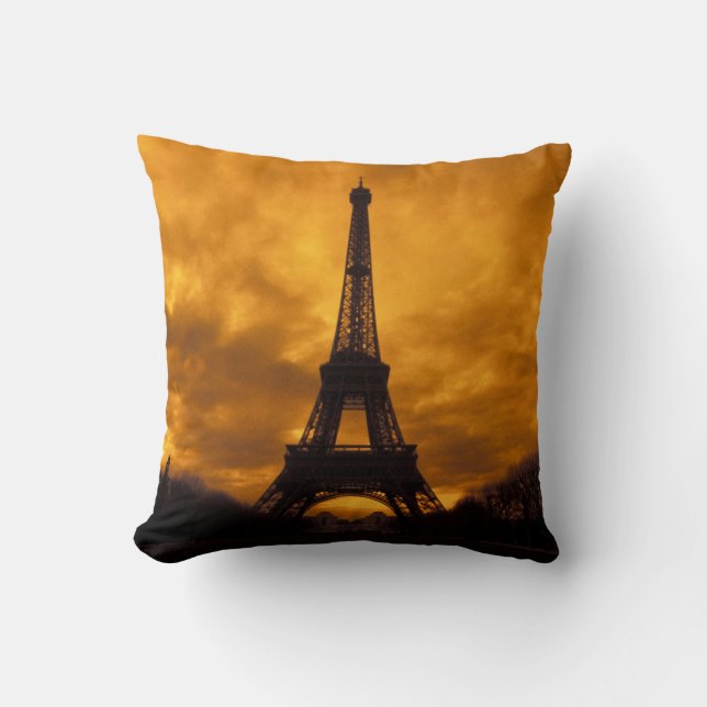 EU, Frankreich, Paris.  Eiffelturm. Kissen (Vorderseite)