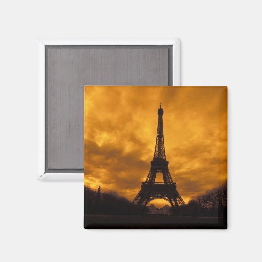 EU, Frankreich, Paris Eiffelturm. Magnet (Vorderseite/Rückseite)