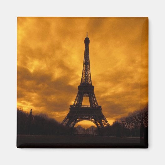 EU, Frankreich, Paris Eiffelturm. Magnet (Vorne)