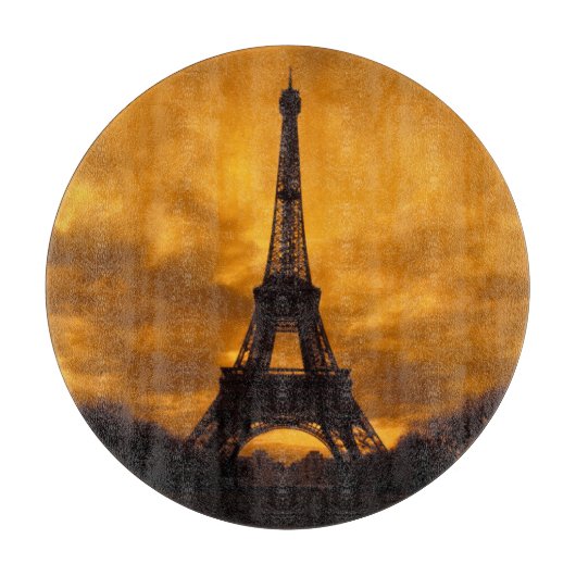 EU, Frankreich, Paris.  Eiffelturm. Schneidebrett (Vorderseite)