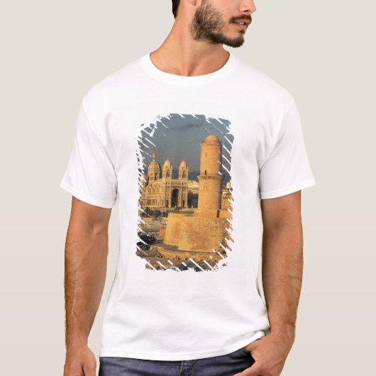 EU, Frankreich, Provence, Bouches-du-Rhone, T-Shirt (Vorderseite)