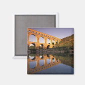 EU, Frankreich, Provence, Gard, Pont du Gard. 2 Magnet (Vorderseite/Rückseite)