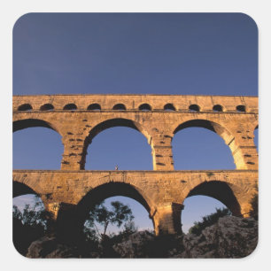 EU, Frankreich, Provence, Gard, Pont du Gard. röm Quadratischer Aufkleber