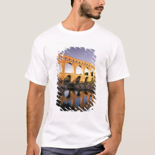 EU, Frankreich, Provence, Gard, Pont du Gard. T-Shirt