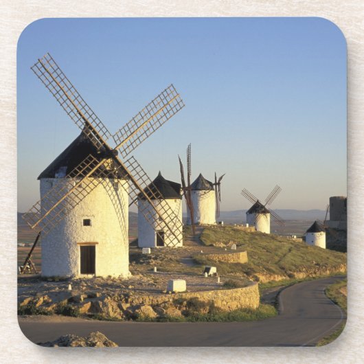 EU, Spanien, La Mancha, Consuegra. Windmühlen und Getränkeuntersetzer (Vorderseite)